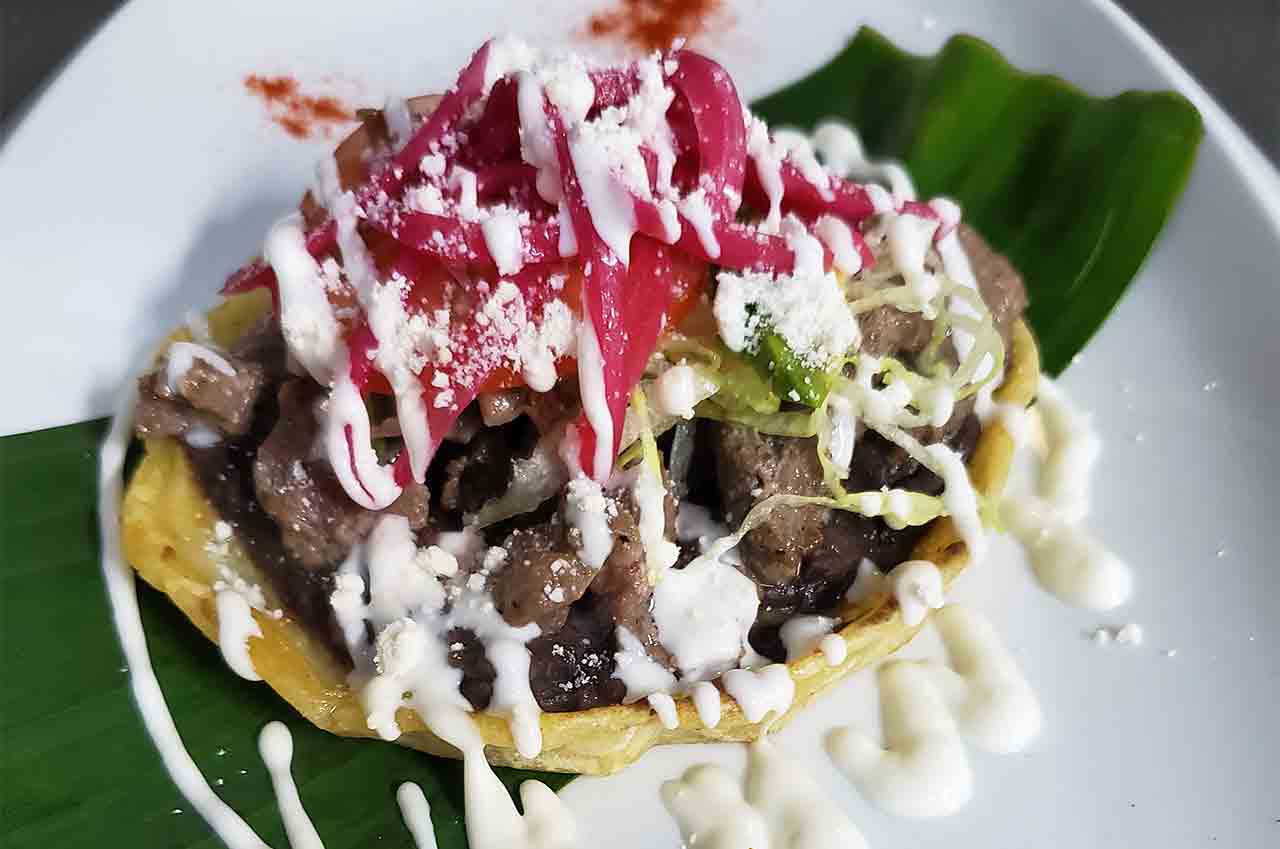 Mexico Fishing Lodge Fine Dining in Ascension Bay Mexico